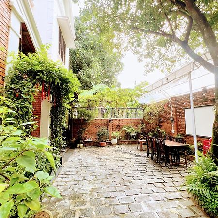 Q'Tropical Garden Homestay Hue Buitenkant foto