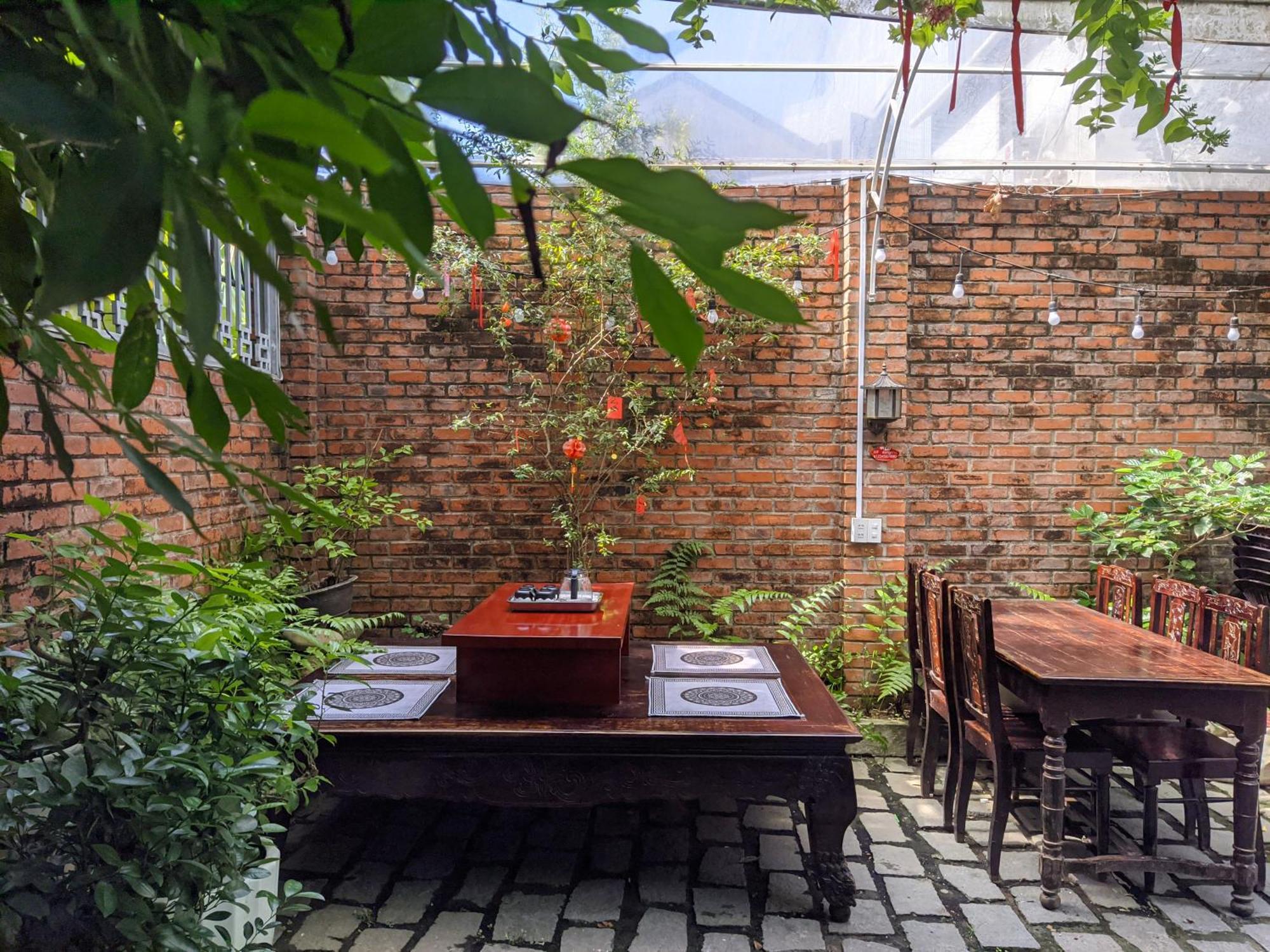 Q'Tropical Garden Homestay Hue Buitenkant foto